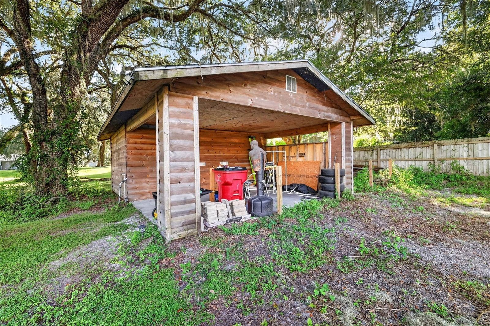 3074 COUNTY ROAD 521, Wildwood, FL 34785