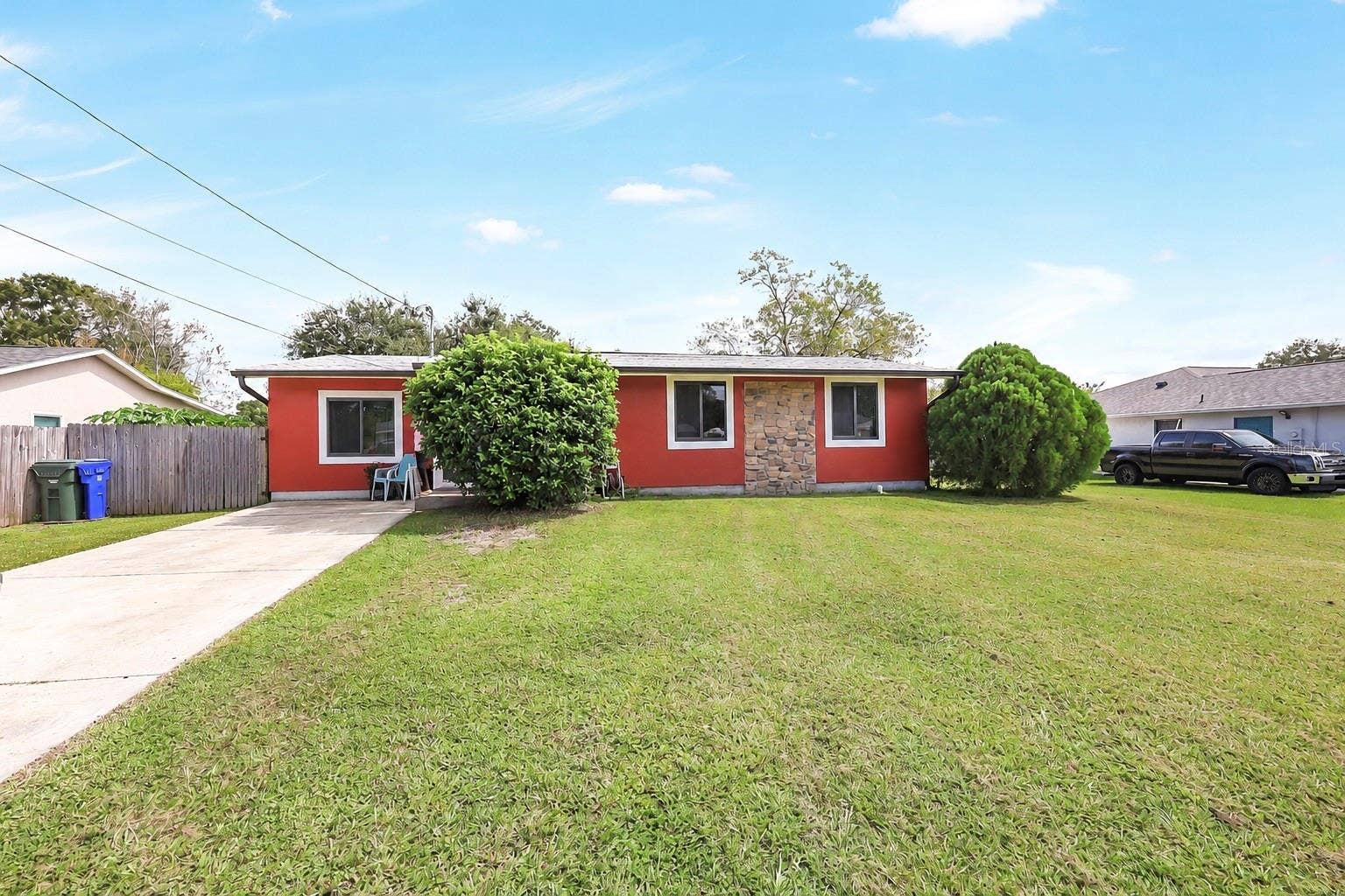21 S PALM AVENUE, Kissimmee, FL 34741