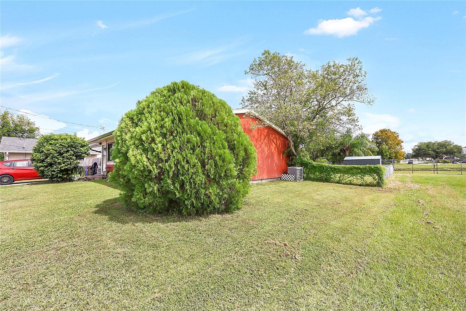 21 S PALM AVENUE, Kissimmee, FL 34741