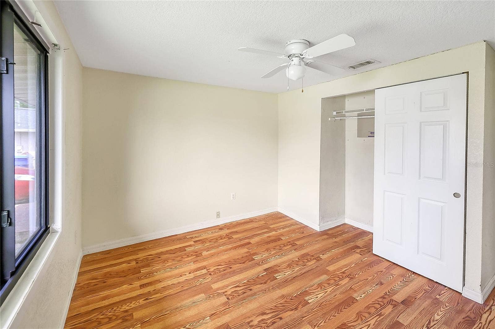 21 S PALM AVENUE, Kissimmee, FL 34741