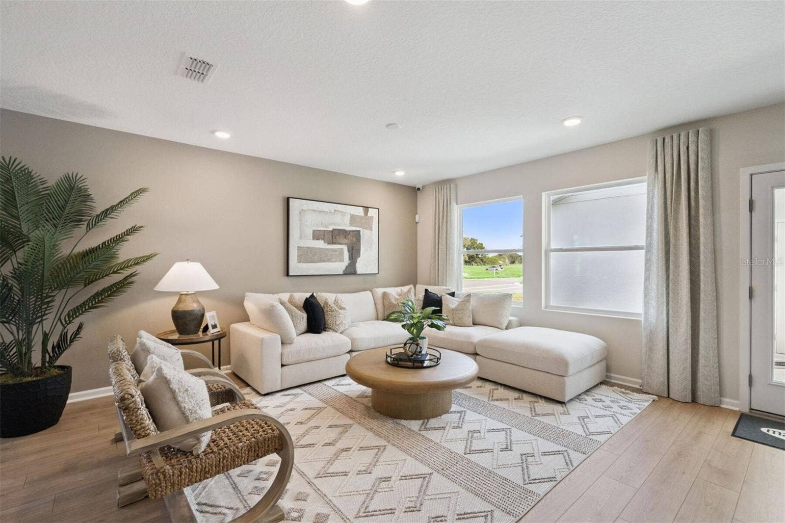Lakeside at Satilla Zara Model Great Room