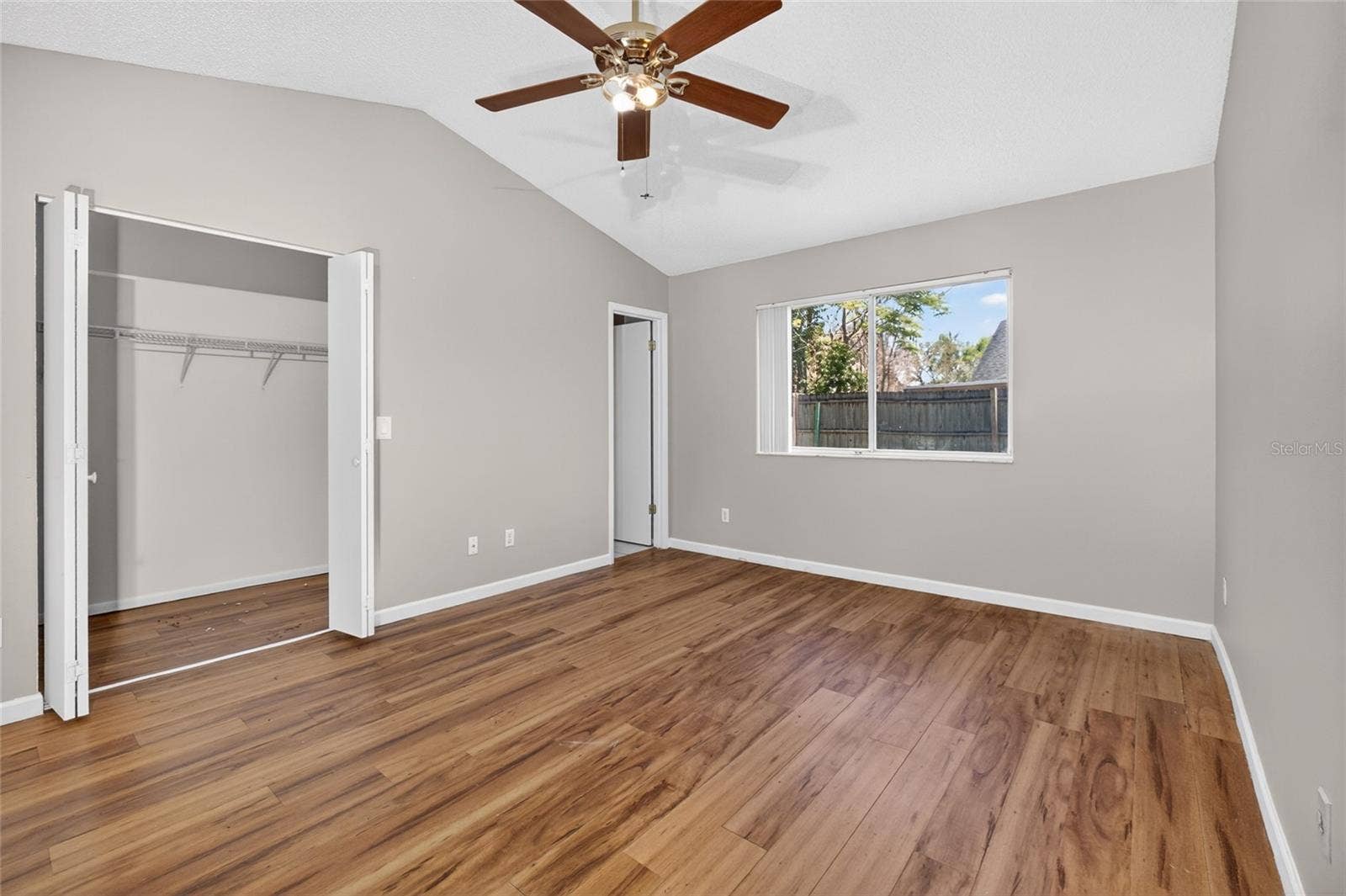 861 BLACKGUM COURT, Orlando, FL 32825 861 BLACKGUM COURT, Orlando, FL 32825
