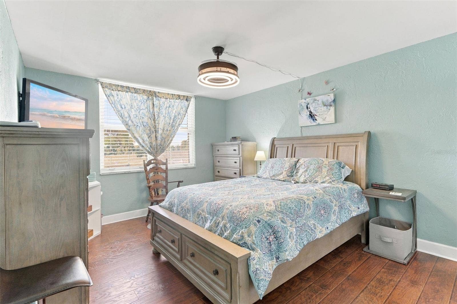 327 WILDER BOULEVARD, #B302, Daytona Beach, FL 32114 327 WILDER BOULEVARD, #B302, Daytona Beach, FL 32114