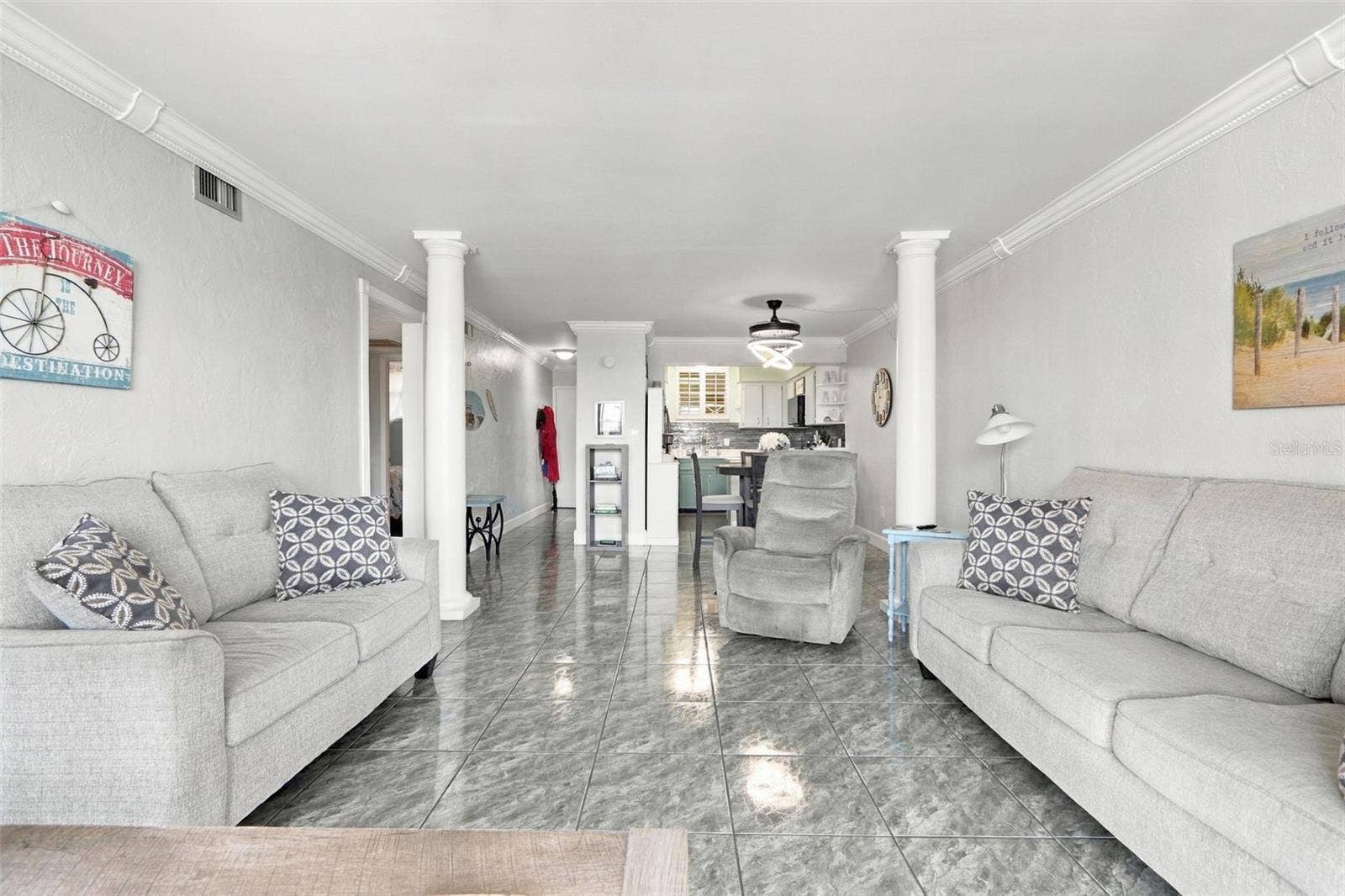 327 WILDER BOULEVARD, #B302, Daytona Beach, FL 32114 327 WILDER BOULEVARD, #B302, Daytona Beach, FL 32114