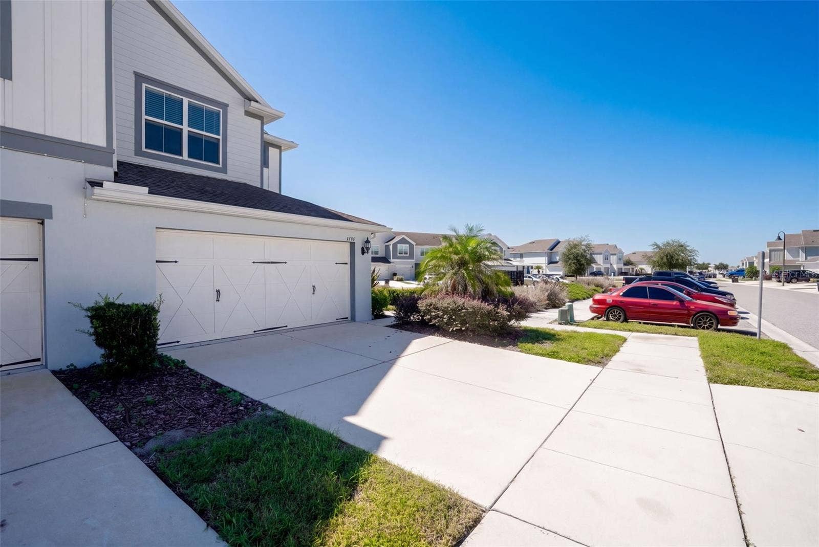 3768 PLAINVIEW DRIVE, Orlando, FL 32824 3768 PLAINVIEW DRIVE, Orlando, FL 32824