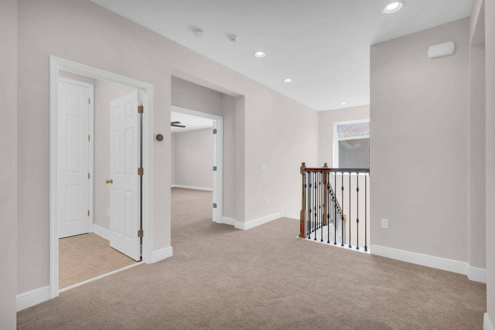8061 PLEASANT PINE CIRCLE, Winter Park, FL 32792 8061 PLEASANT PINE CIRCLE, Winter Park, FL 32792