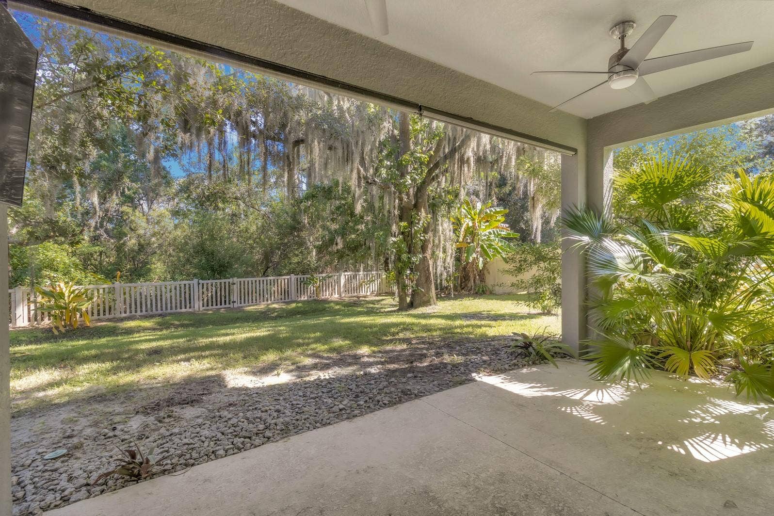 8061 PLEASANT PINE CIRCLE, Winter Park, FL 32792 8061 PLEASANT PINE CIRCLE, Winter Park, FL 32792