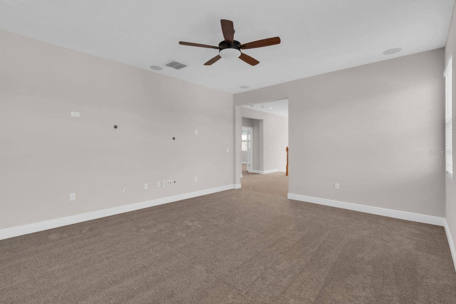 8061 PLEASANT PINE CIRCLE, Winter Park, FL 32792 8061 PLEASANT PINE CIRCLE, Winter Park, FL 32792