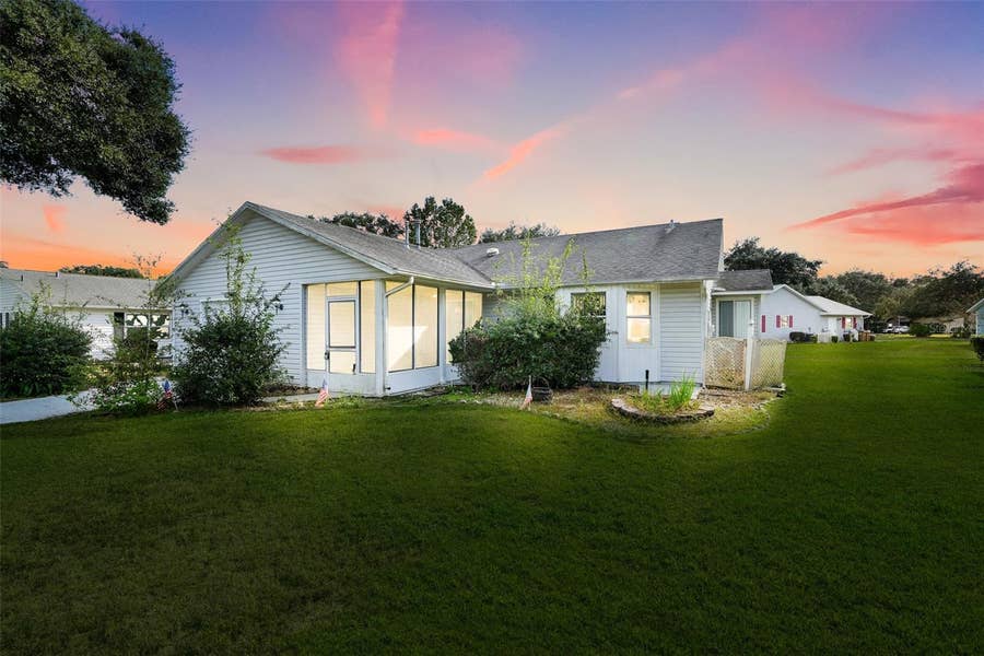 Property photo for 918 DUNDEE CIRCLE, Leesburg, FL