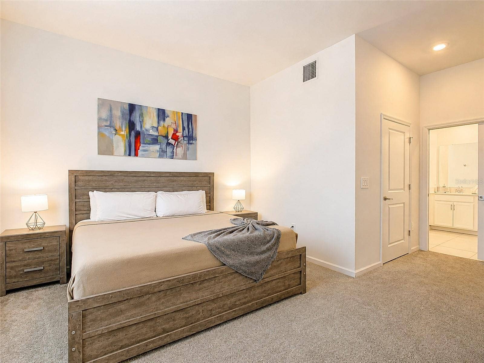 8879 CABOT CLIFFS DRIVE, #102, Davenport, FL 33896 8879 CABOT CLIFFS DRIVE, #102, Davenport, FL 33896