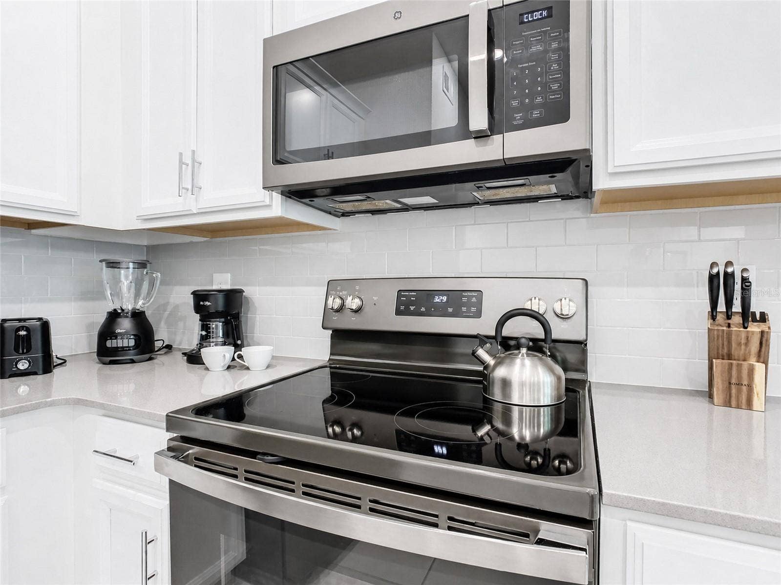 8879 CABOT CLIFFS DRIVE, #102, Davenport, FL 33896 8879 CABOT CLIFFS DRIVE, #102, Davenport, FL 33896