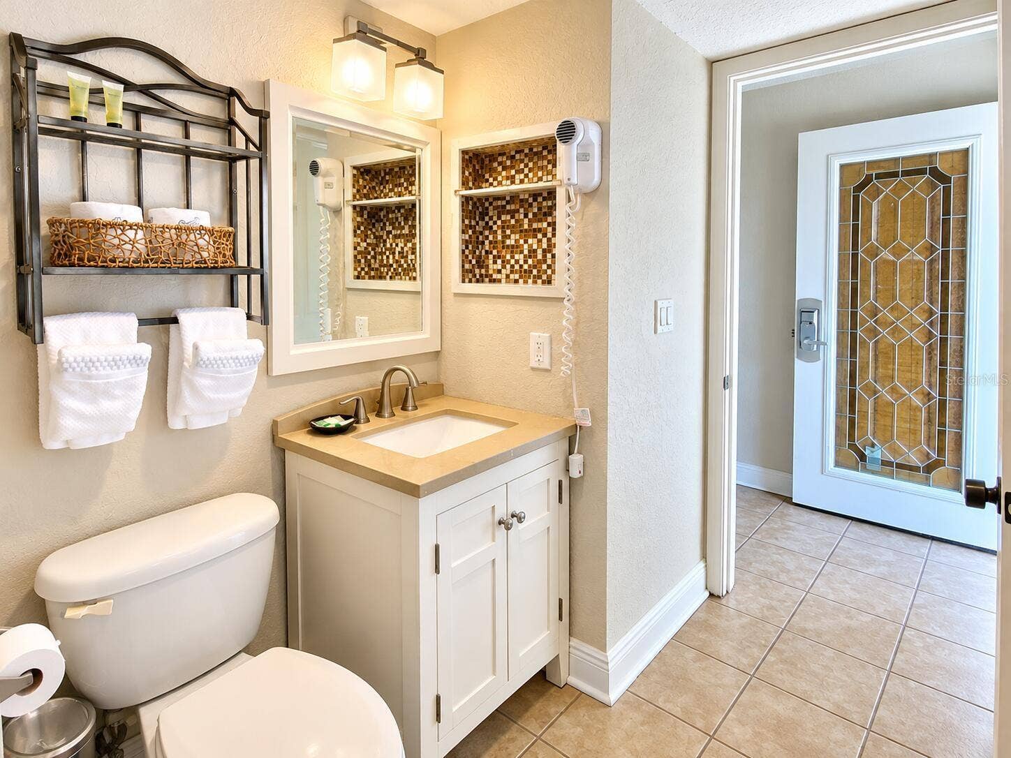 1420 BAYSHORE BOULEVARD, #309, Dunedin, FL 34698 1420 BAYSHORE BOULEVARD, #309, Dunedin, FL 34698