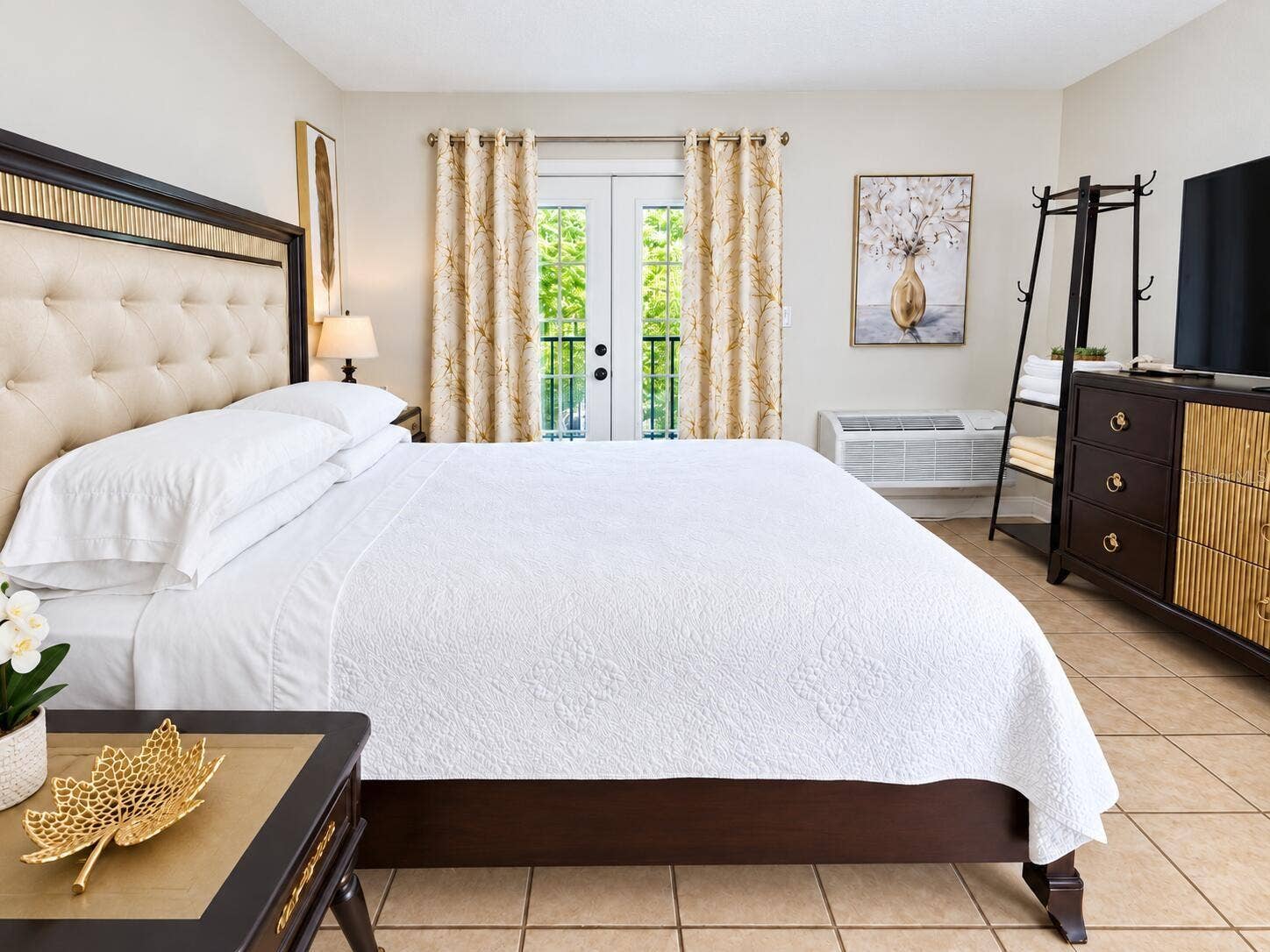 1420 BAYSHORE BOULEVARD, #309, Dunedin, FL 34698 1420 BAYSHORE BOULEVARD, #309, Dunedin, FL 34698