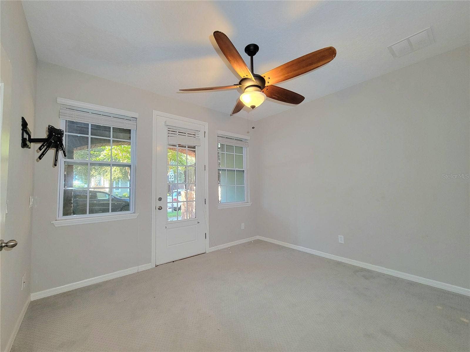 56 BOARDWALK AVENUE, Oviedo, FL 32765 56 BOARDWALK AVENUE, Oviedo, FL 32765