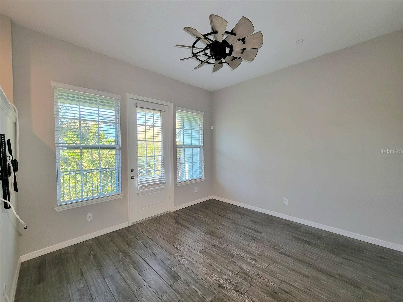 56 BOARDWALK AVENUE, Oviedo, FL 32765 56 BOARDWALK AVENUE, Oviedo, FL 32765