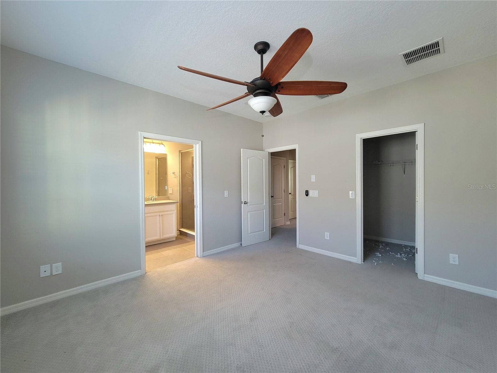 56 BOARDWALK AVENUE, Oviedo, FL 32765 56 BOARDWALK AVENUE, Oviedo, FL 32765