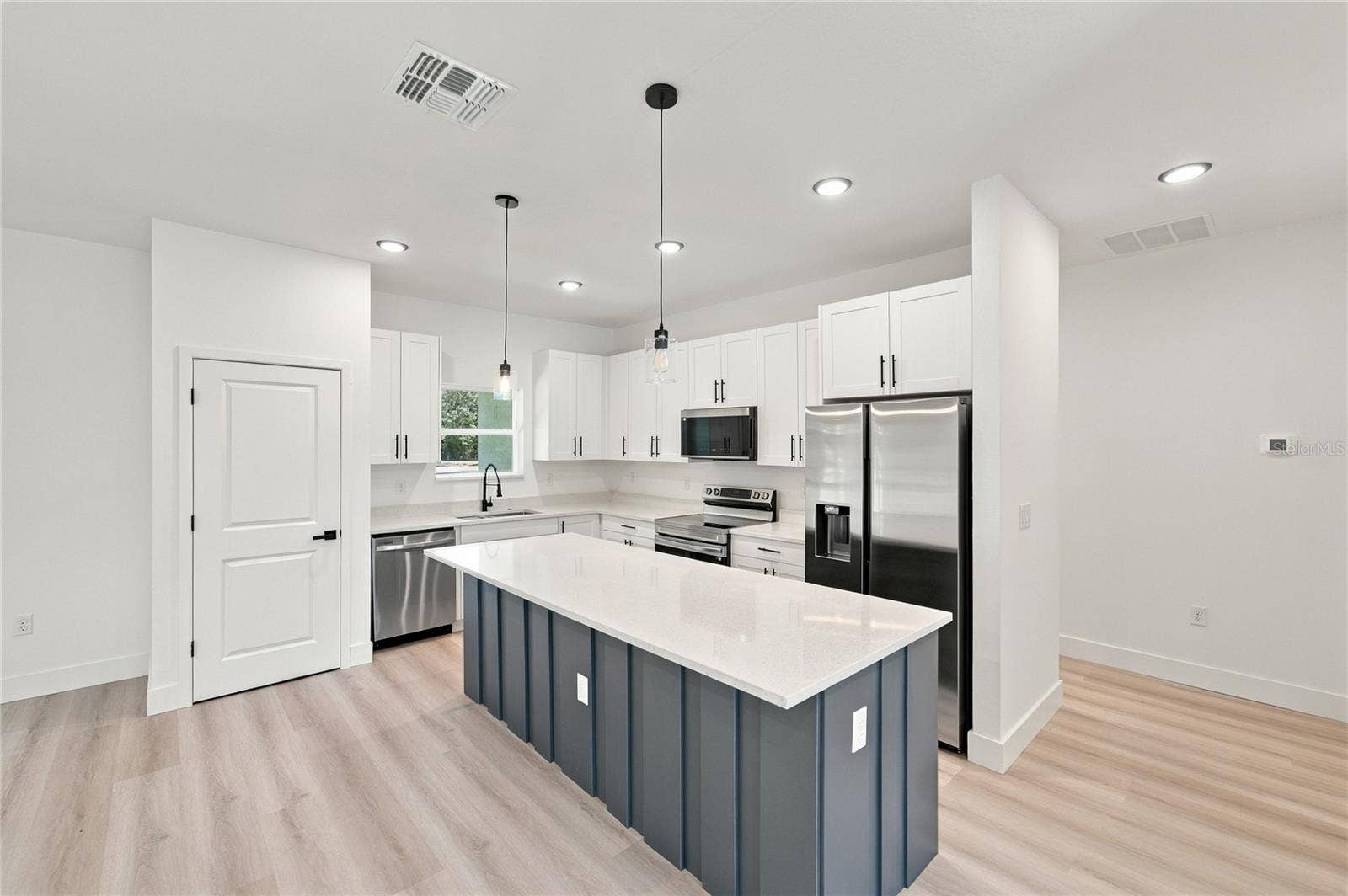8717 N AMBOY DRIVE, Citrus Springs, FL 34433