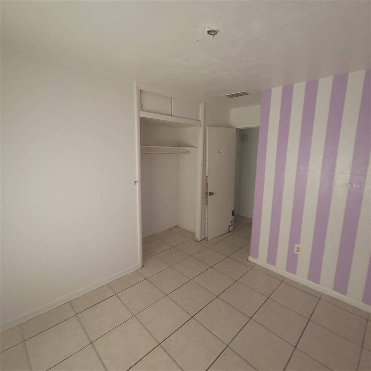 Orlando, FL 32808 Orlando, FL 32808