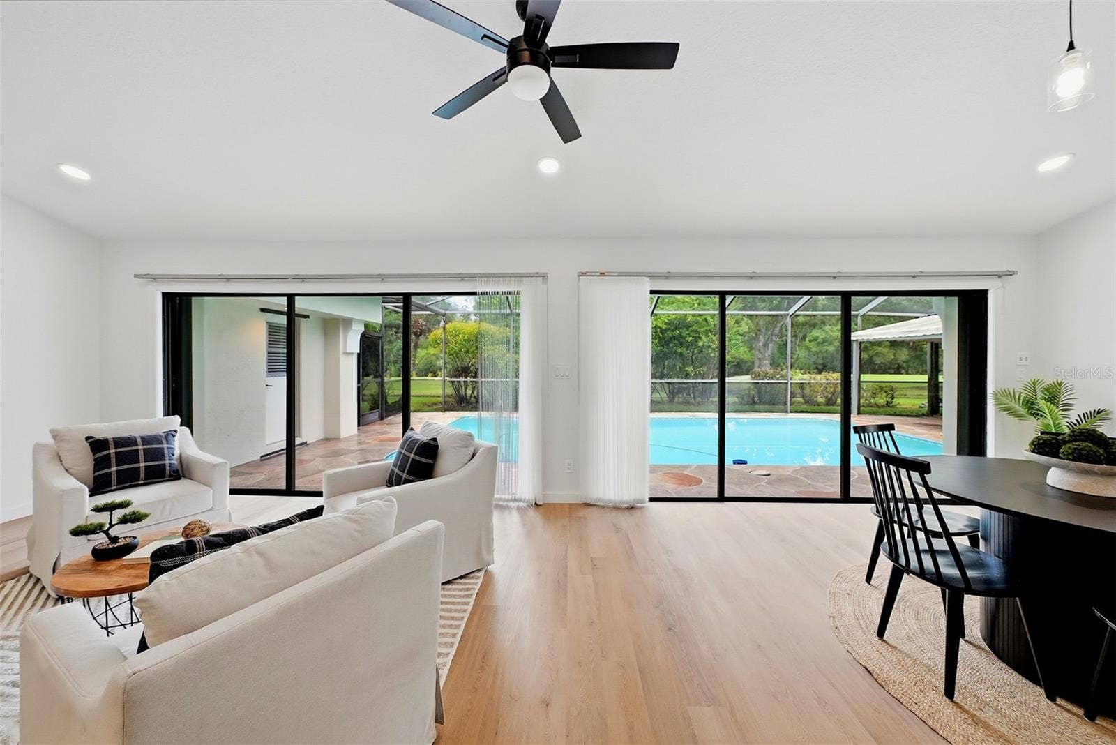 1008 ROYAL BIRKDALE DRIVE, Tarpon Springs, FL 34688 1008 ROYAL BIRKDALE DRIVE, Tarpon Springs, FL 34688