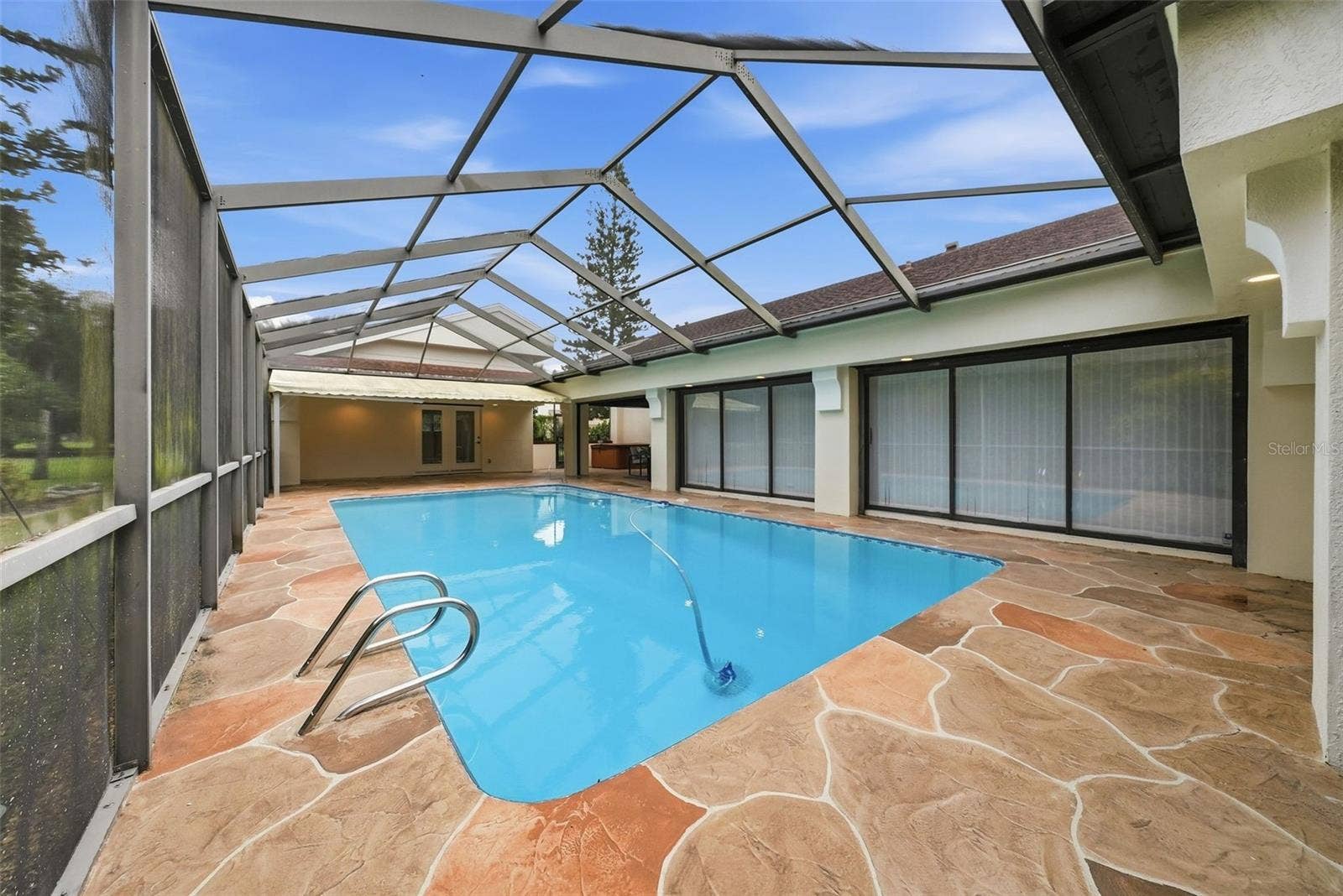 1008 ROYAL BIRKDALE DRIVE, Tarpon Springs, FL 34688 1008 ROYAL BIRKDALE DRIVE, Tarpon Springs, FL 34688