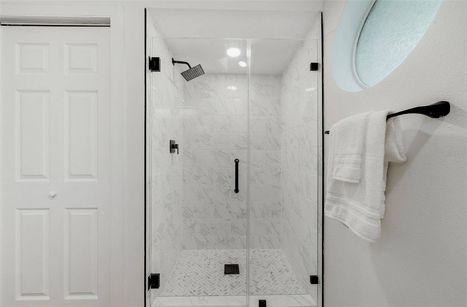 1008 ROYAL BIRKDALE DRIVE, Tarpon Springs, FL 34688 1008 ROYAL BIRKDALE DRIVE, Tarpon Springs, FL 34688