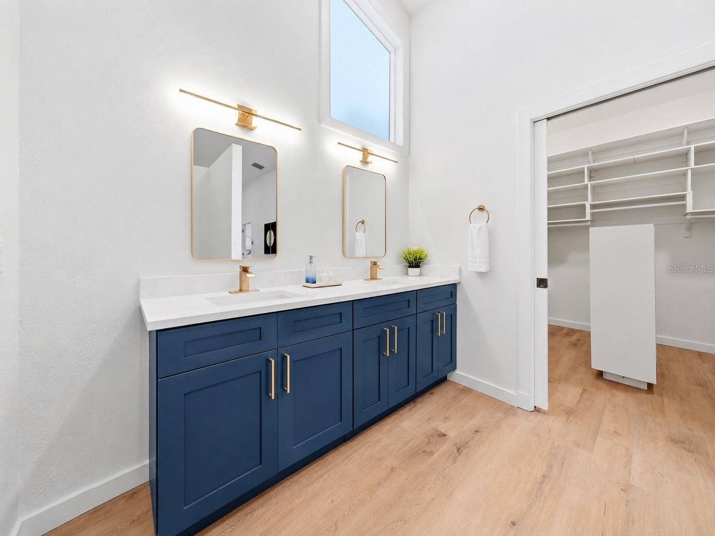 1008 ROYAL BIRKDALE DRIVE, Tarpon Springs, FL 34688 1008 ROYAL BIRKDALE DRIVE, Tarpon Springs, FL 34688
