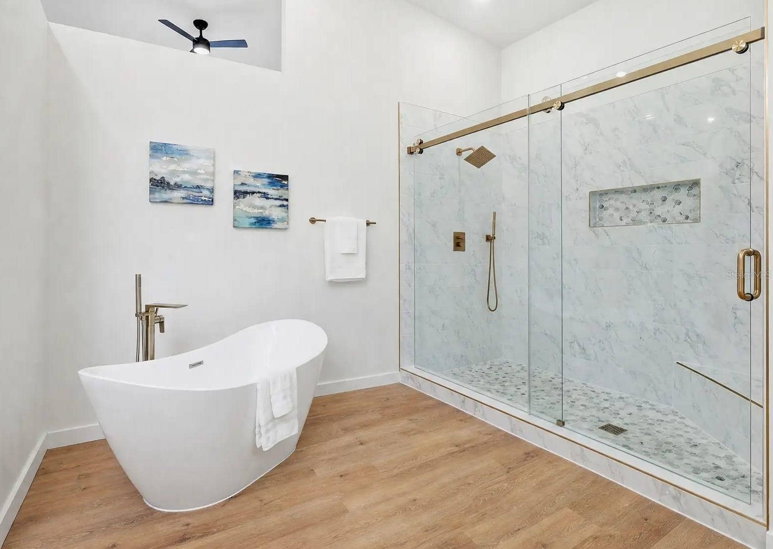 1008 ROYAL BIRKDALE DRIVE, Tarpon Springs, FL 34688 1008 ROYAL BIRKDALE DRIVE, Tarpon Springs, FL 34688
