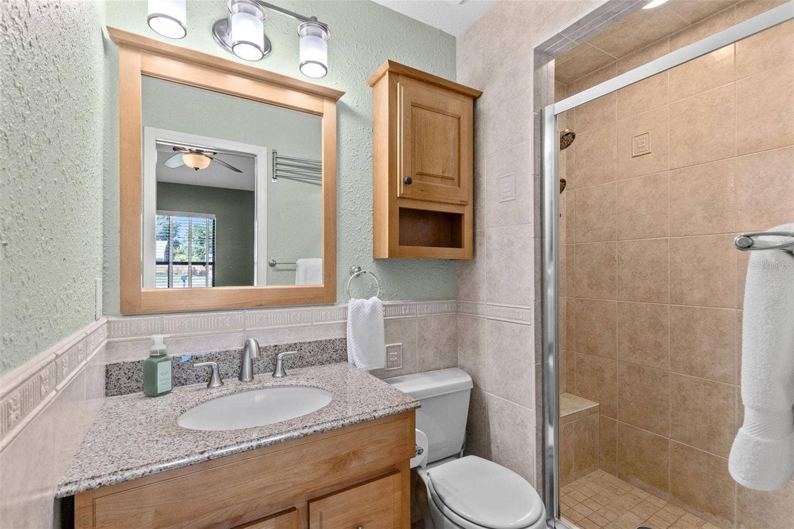 417 HOLLY COURT, Winter Springs, FL 32708 417 HOLLY COURT, Winter Springs, FL 32708