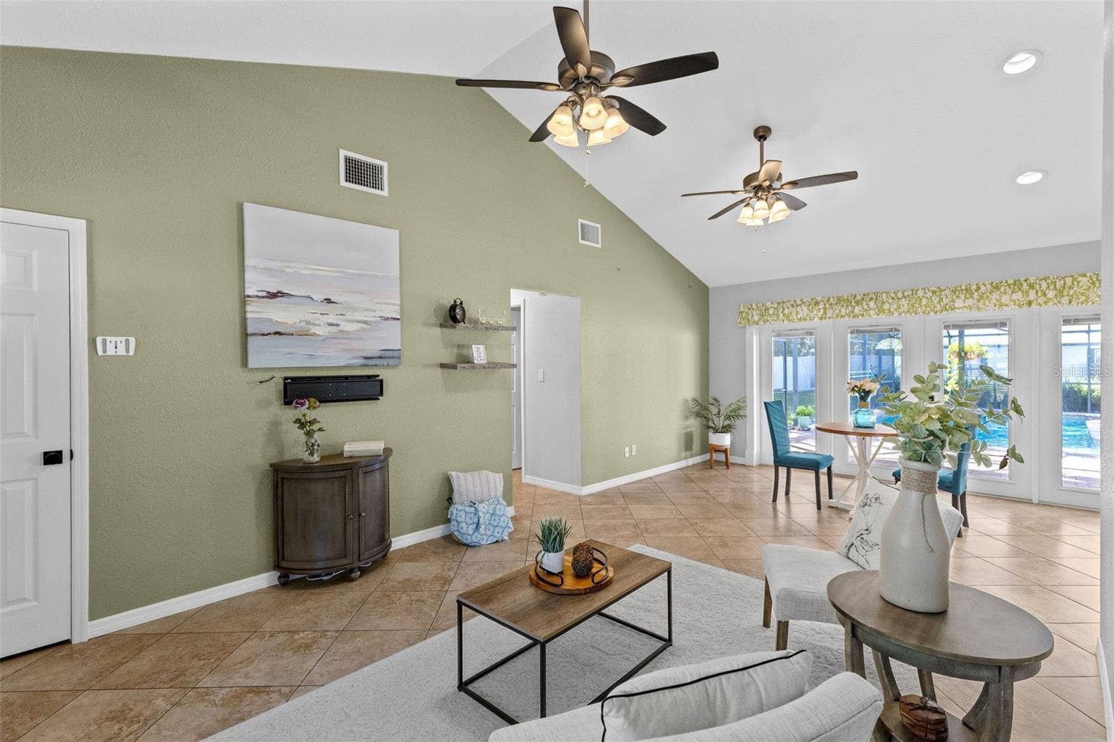 417 HOLLY COURT, Winter Springs, FL 32708 417 HOLLY COURT, Winter Springs, FL 32708