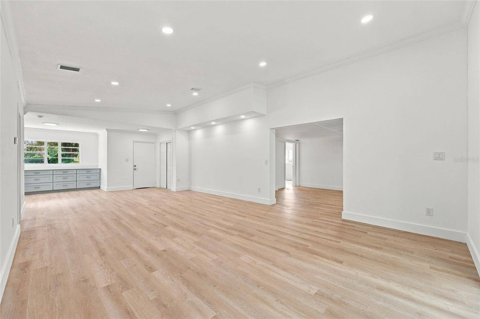 600 MADISON AVENUE, Orlando, FL 32805