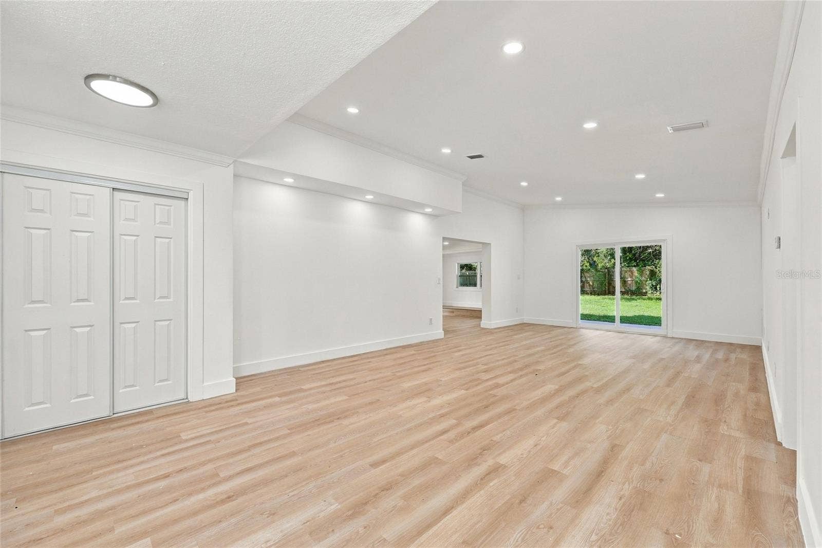 600 MADISON AVENUE, Orlando, FL 32805