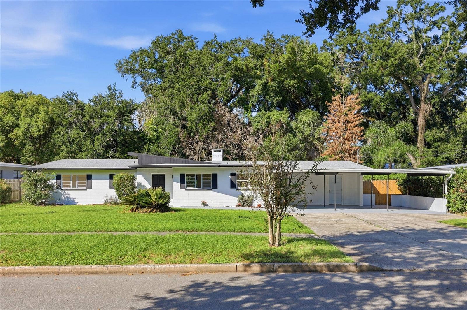 600 MADISON AVENUE, Orlando, FL 32805