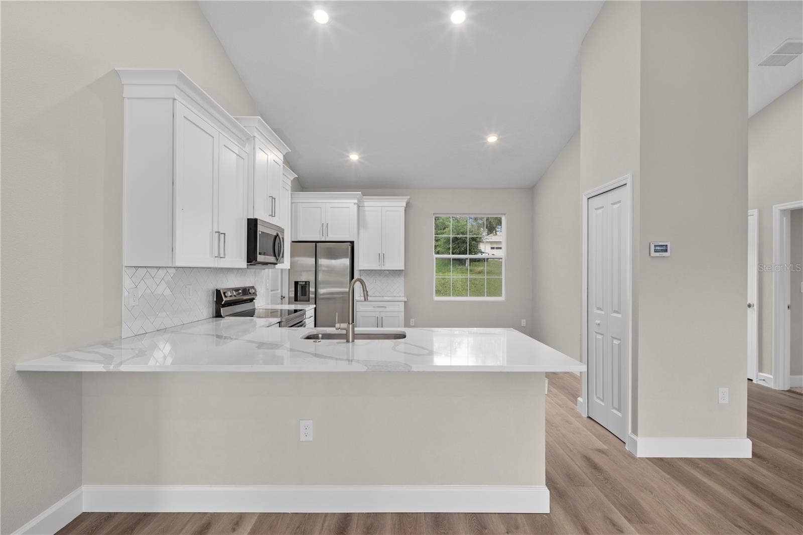1110 CHESTNUT STREET, Clermont, FL 34711 1110 CHESTNUT STREET, Clermont, FL 34711
