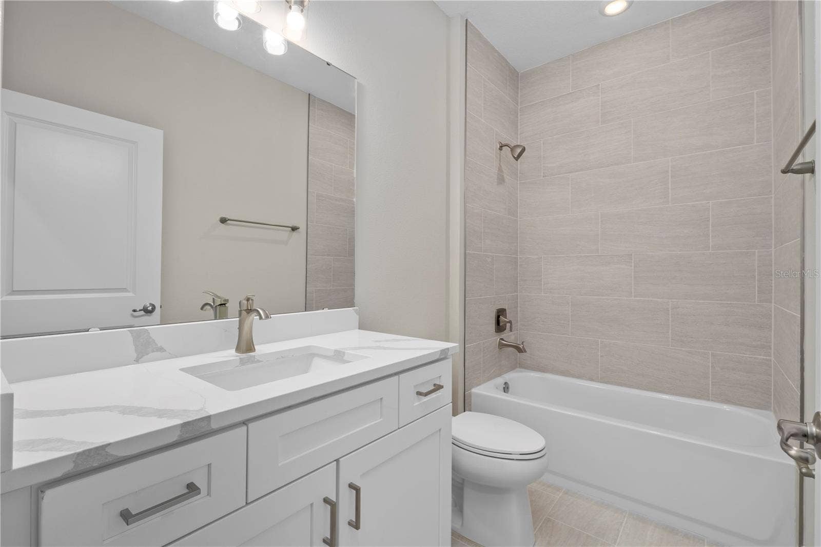 1110 CHESTNUT STREET, Clermont, FL 34711 1110 CHESTNUT STREET, Clermont, FL 34711