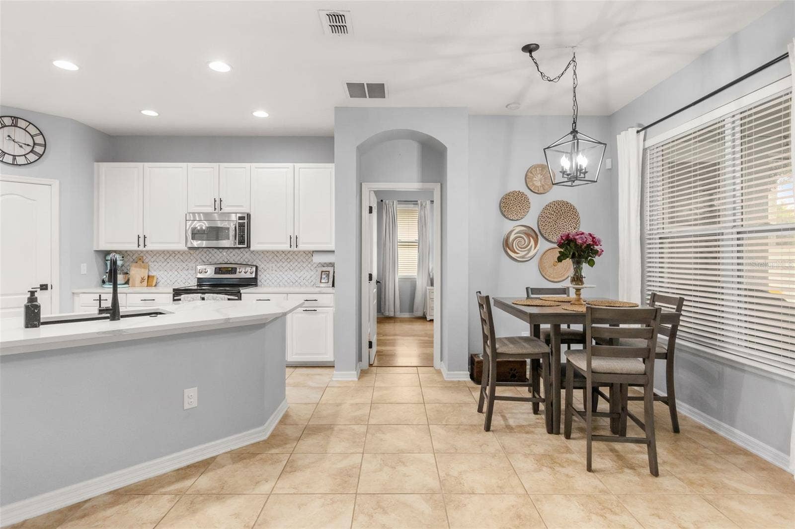 13125 PENSHURST LANE, Windermere, FL 34786 13125 PENSHURST LANE, Windermere, FL 34786