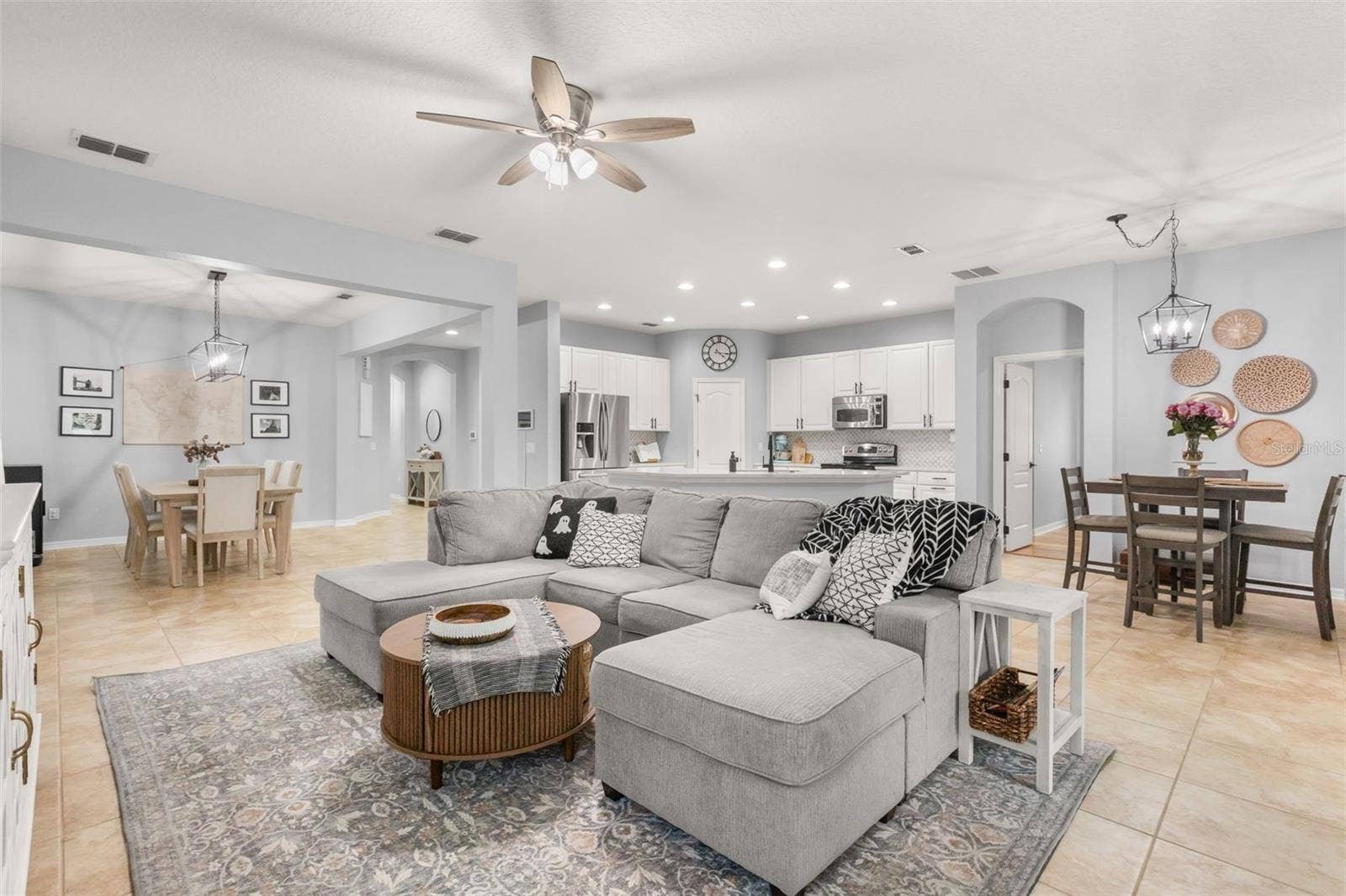 13125 PENSHURST LANE, Windermere, FL 34786 13125 PENSHURST LANE, Windermere, FL 34786