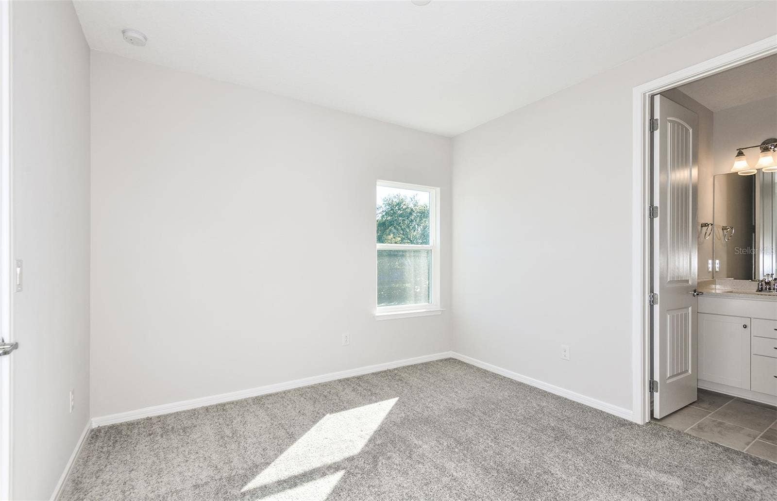 4833 FINLEY DRIVE, Davenport, FL 33837 Model Home Design Only. Pictures and furnishings are for illustrative purposes only. Elevations, colors and options may vary. Furniture is for model home staging only.