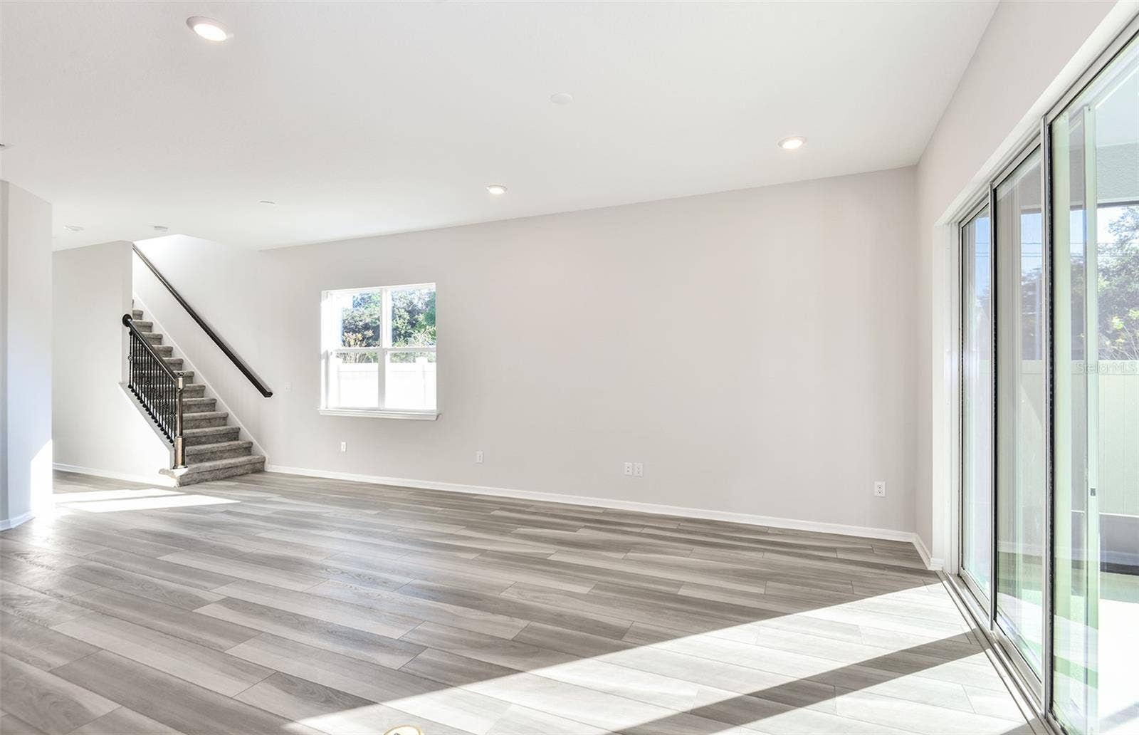 4833 FINLEY DRIVE, Davenport, FL 33837 Model Home Design Only. Pictures and furnishings are for illustrative purposes only. Elevations, colors and options may vary. Furniture is for model home staging only.