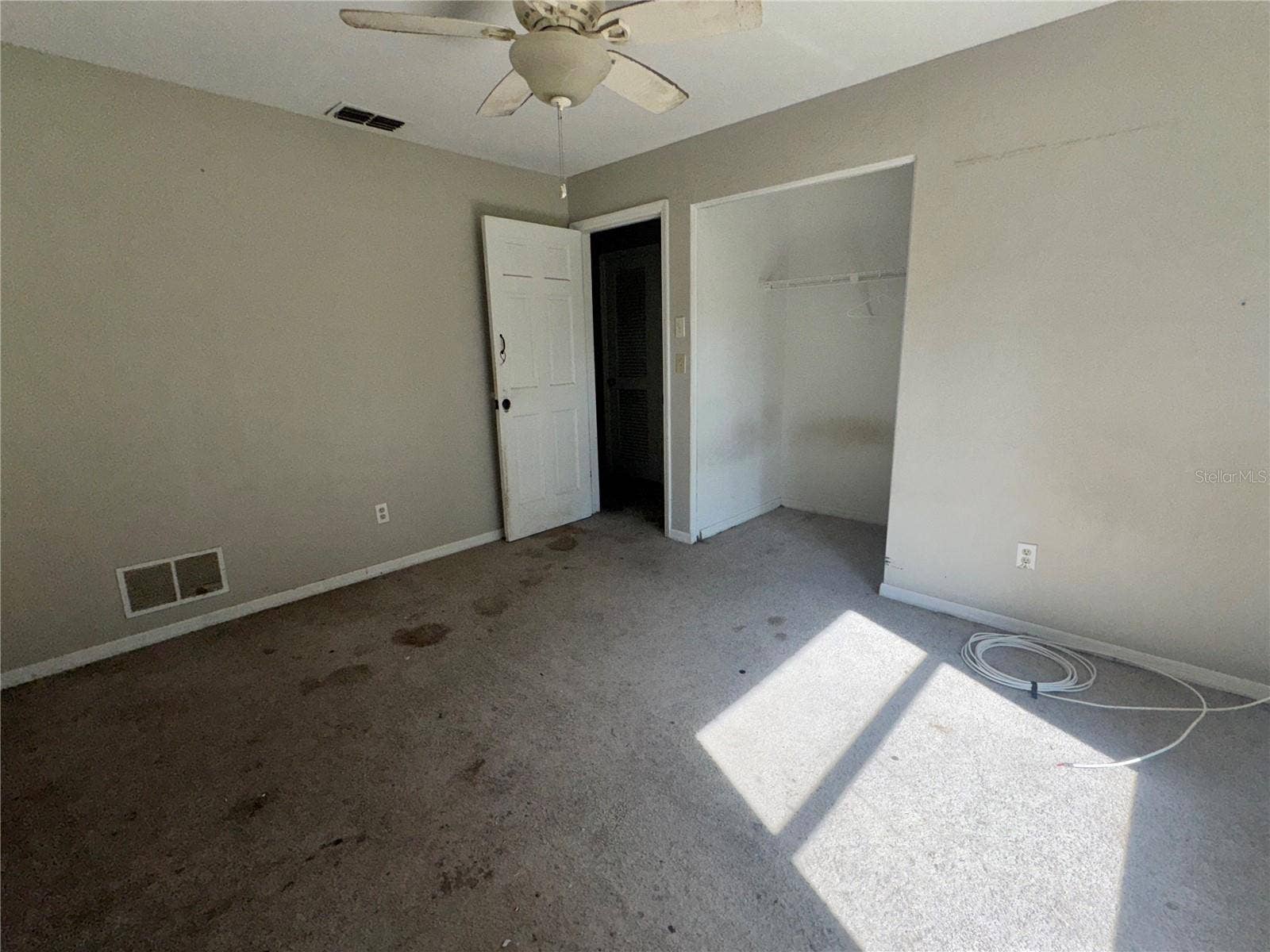 477 WOODSTOCK DRIVE, Port Orange, FL 32127 477 WOODSTOCK DRIVE, Port Orange, FL 32127