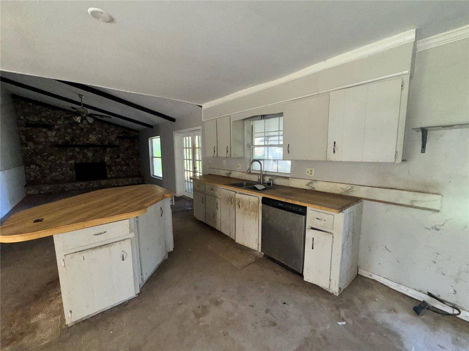477 WOODSTOCK DRIVE, Port Orange, FL 32127 477 WOODSTOCK DRIVE, Port Orange, FL 32127