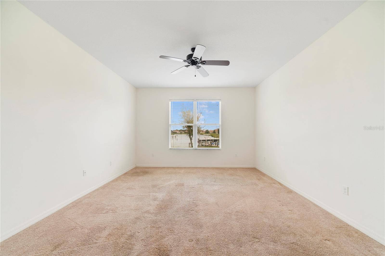 3880 CARRICK BEND DRIVE, Kissimmee, FL 34746 3880 CARRICK BEND DRIVE, Kissimmee, FL 34746