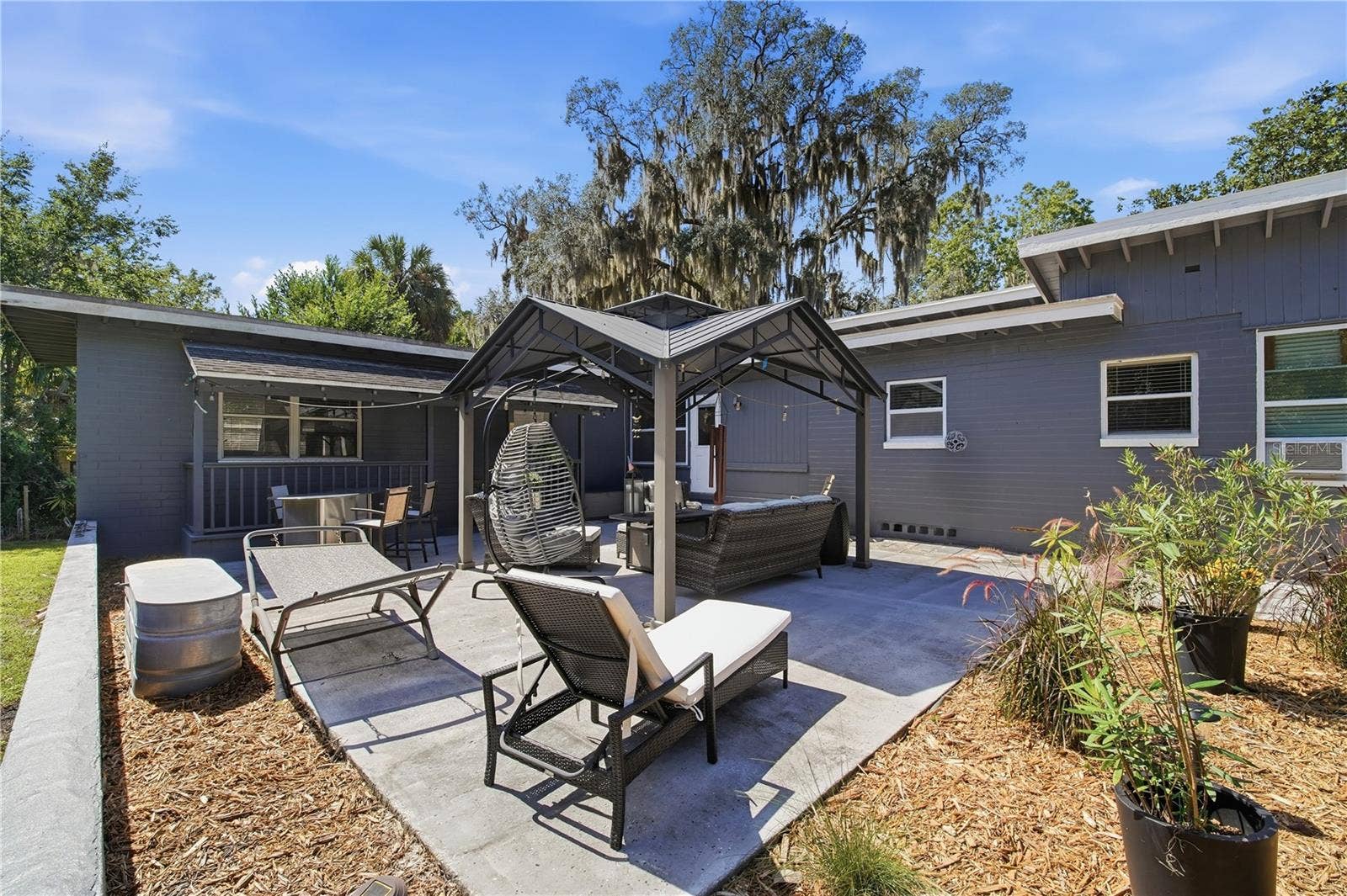 735 N SANS SOUCI AVENUE, Deland, FL 32720 Back Yard Entertaining