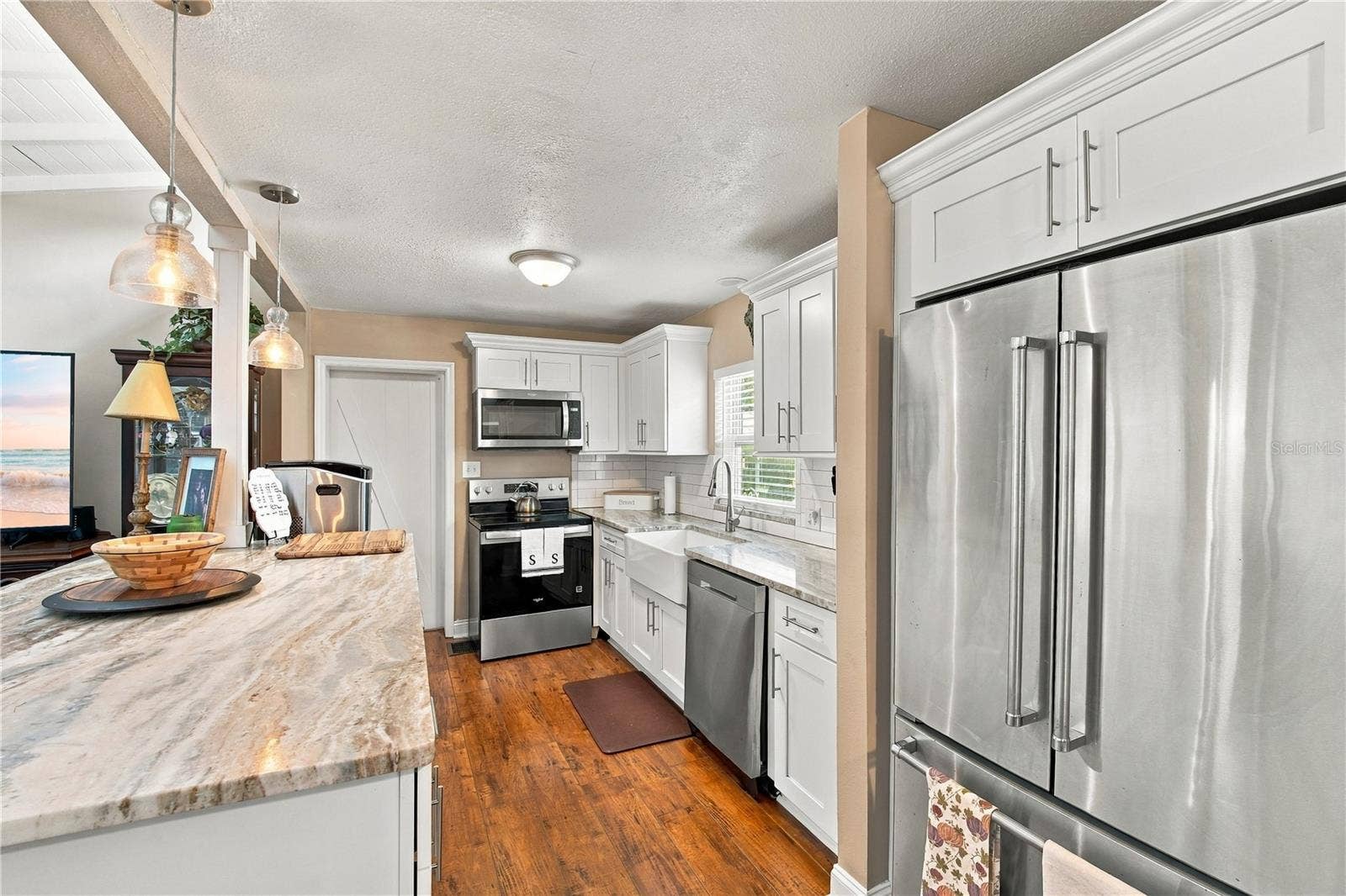 735 N SANS SOUCI AVENUE, Deland, FL 32720 Kitchen