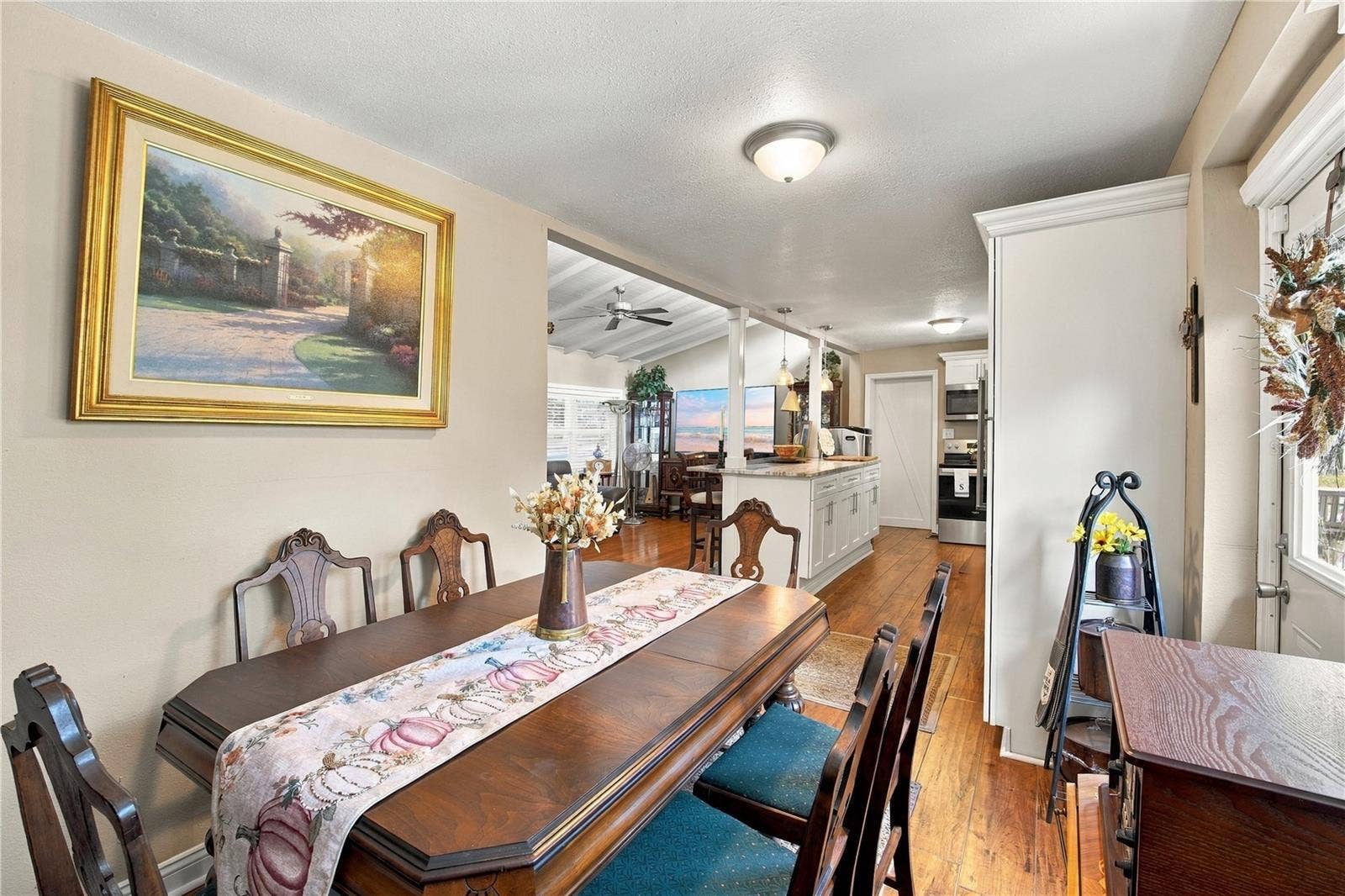 735 N SANS SOUCI AVENUE, Deland, FL 32720 Laundry Room