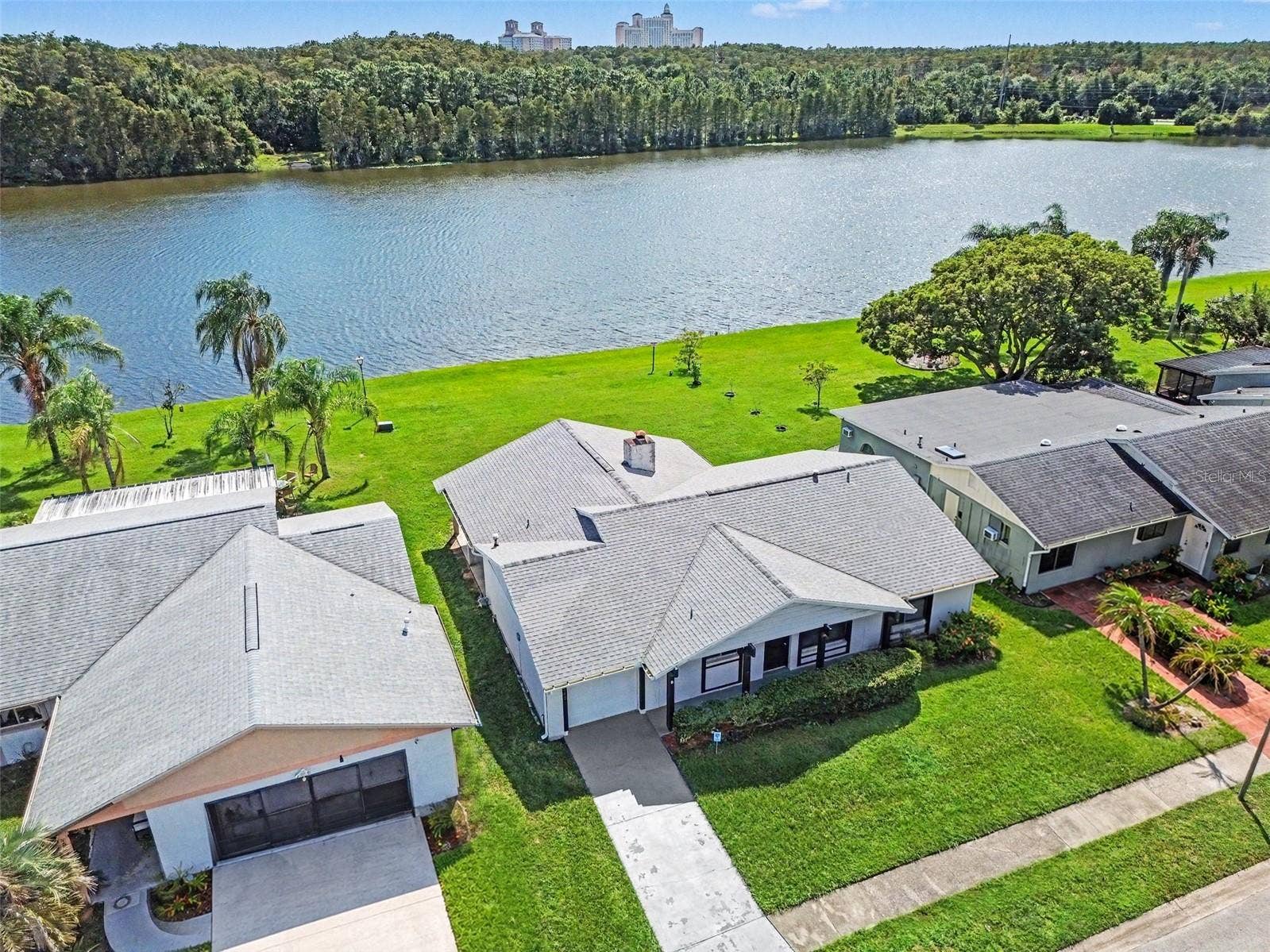 10443 LARISSA STREET, Orlando, FL 32821 10443 LARISSA STREET, Orlando, FL 32821