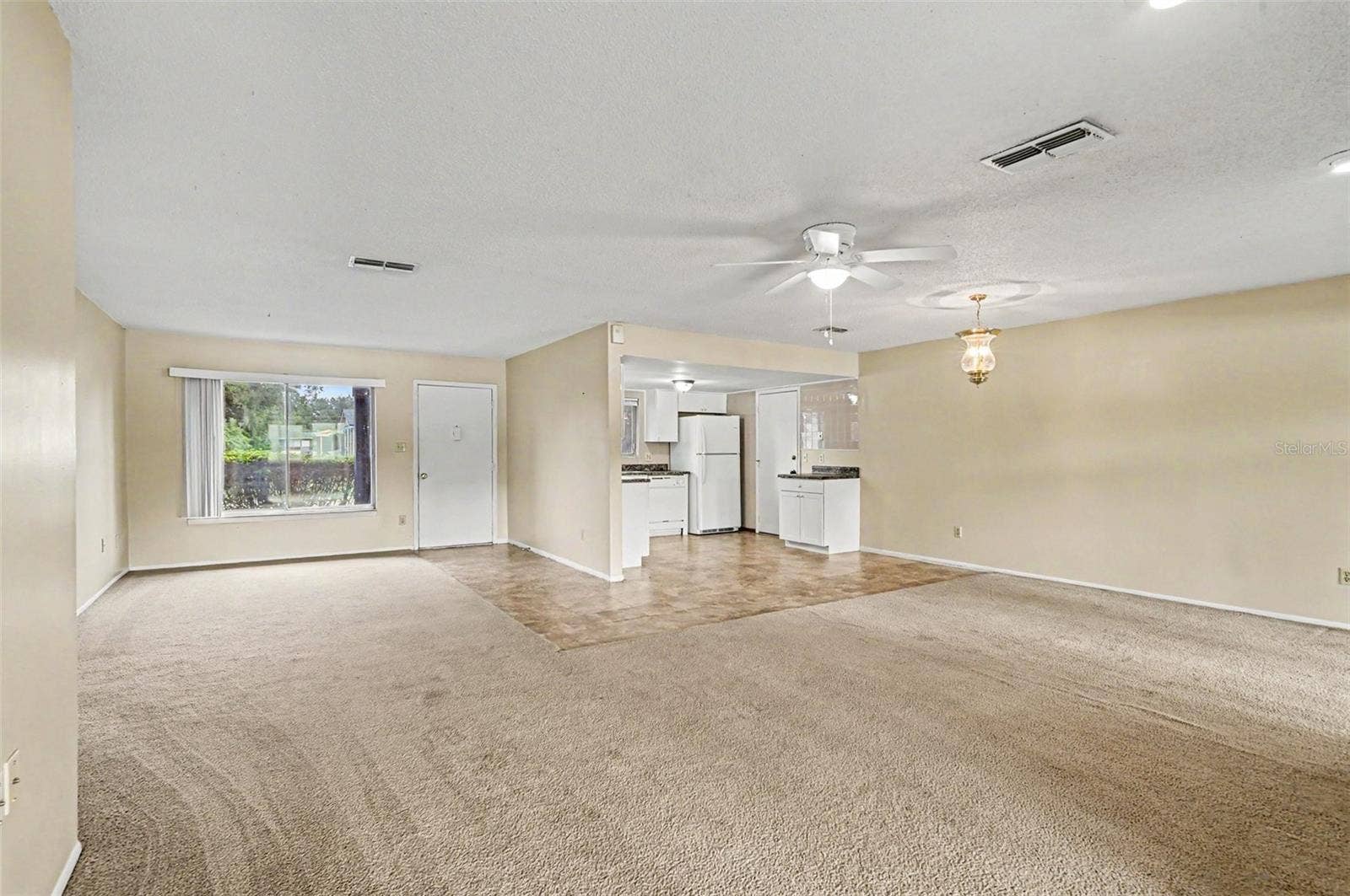 10443 LARISSA STREET, Orlando, FL 32821 10443 LARISSA STREET, Orlando, FL 32821