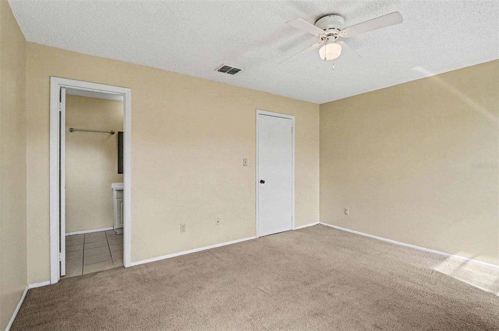 10443 LARISSA STREET, Orlando, FL 32821 10443 LARISSA STREET, Orlando, FL 32821