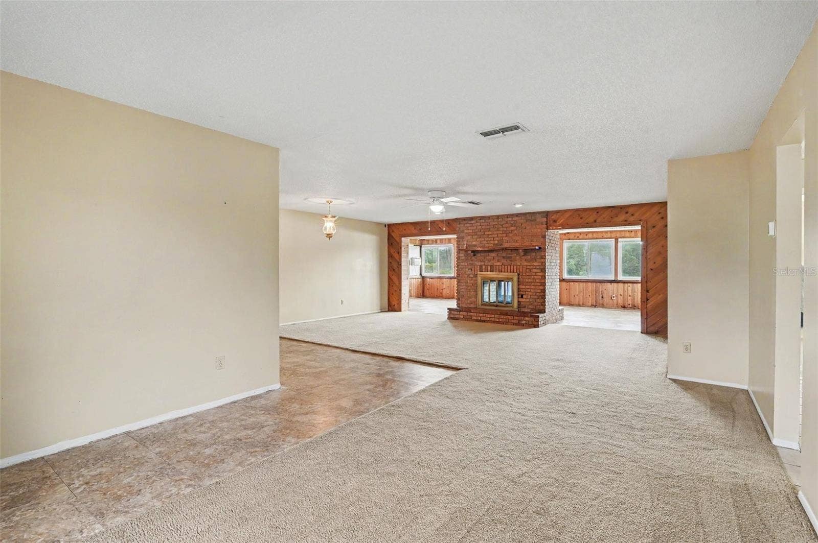 10443 LARISSA STREET, Orlando, FL 32821 10443 LARISSA STREET, Orlando, FL 32821