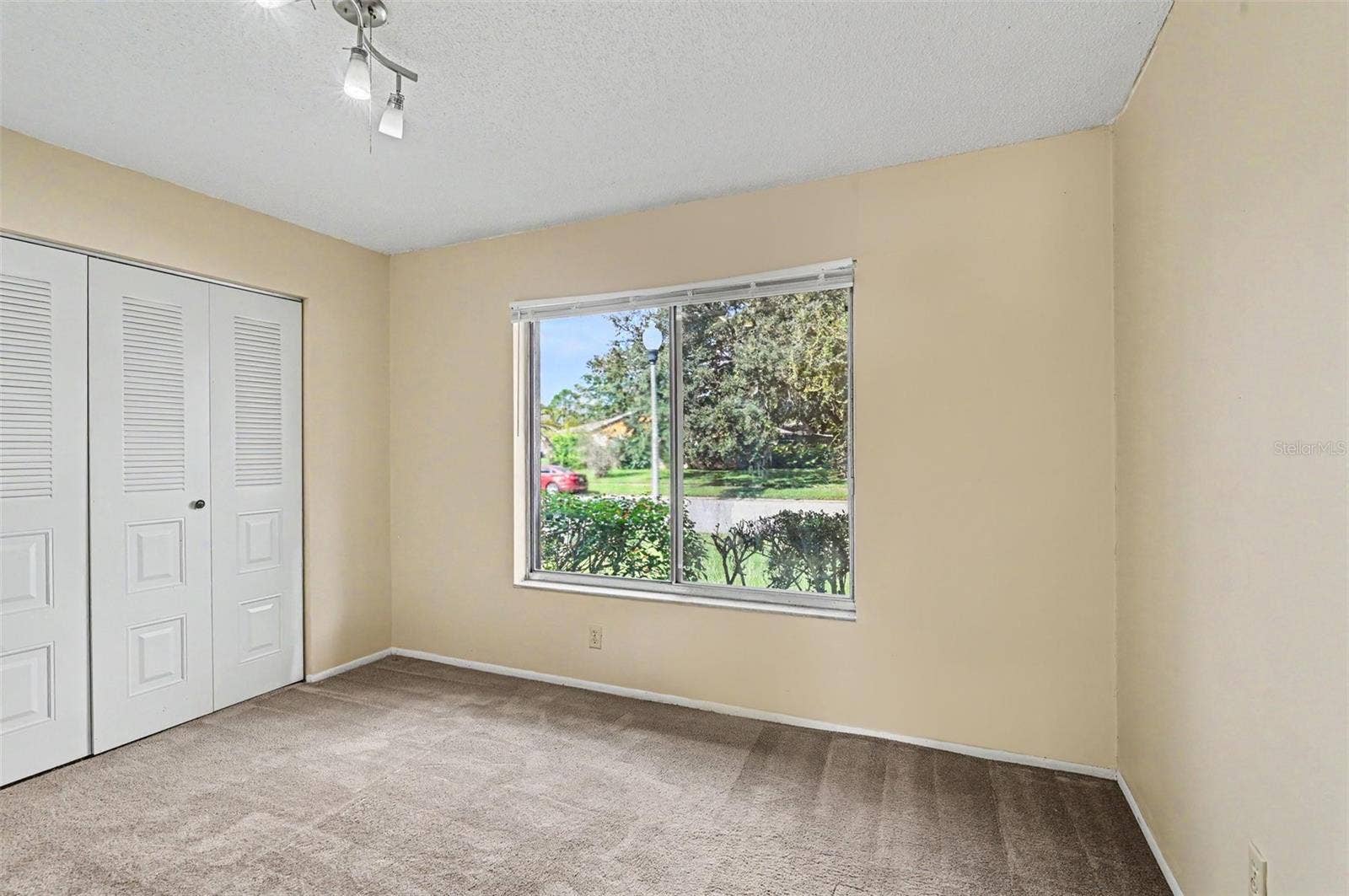 10443 LARISSA STREET, Orlando, FL 32821 10443 LARISSA STREET, Orlando, FL 32821