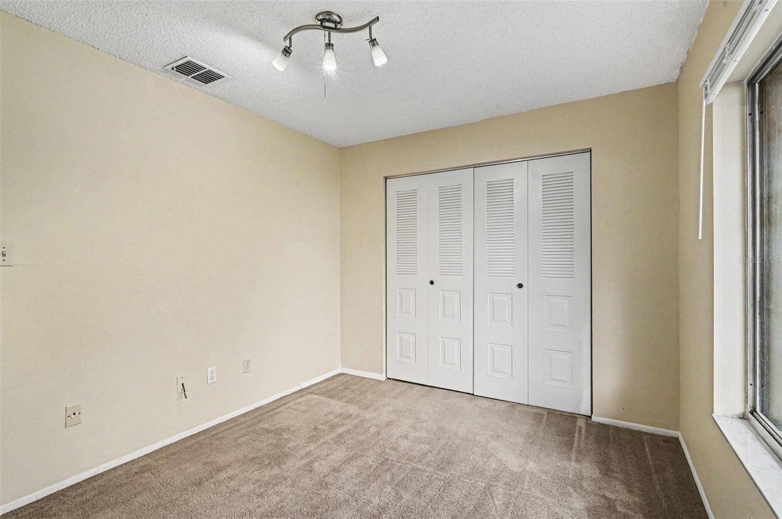 10443 LARISSA STREET, Orlando, FL 32821 10443 LARISSA STREET, Orlando, FL 32821